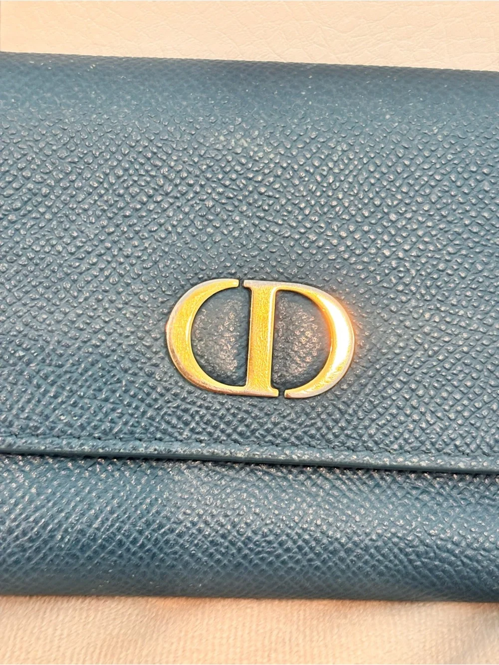 Christian Dior 30 Montaigne Lotus Teal Pebbled Leather Compact Wallet W/ COA